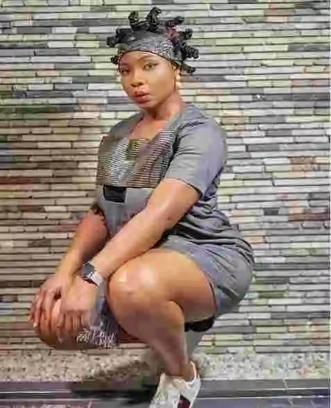 Start Refunding Legal Buyers - Singer Yemi Alade Continues To Call Out Lagos State Govt Over Demolitions