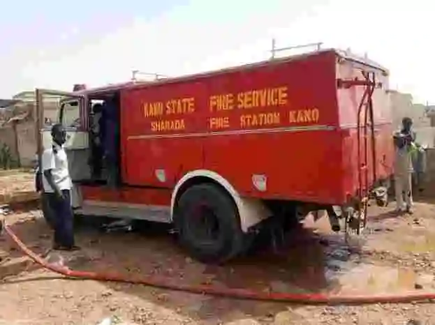Kano Fire Service Rescues Man From Committing Su*cide Over N2 million Debt