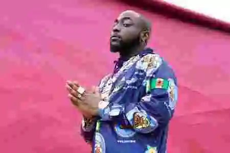 I go leave this music for Una - Davido tweets after his face off with Burna Boy in Ghana